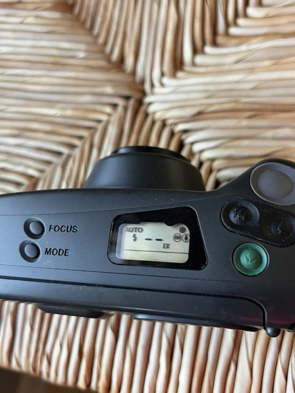 Pentax ZOOM 90-WR 35mm Film Camera Black Point & Shoot From Japan NEW BATTERIES